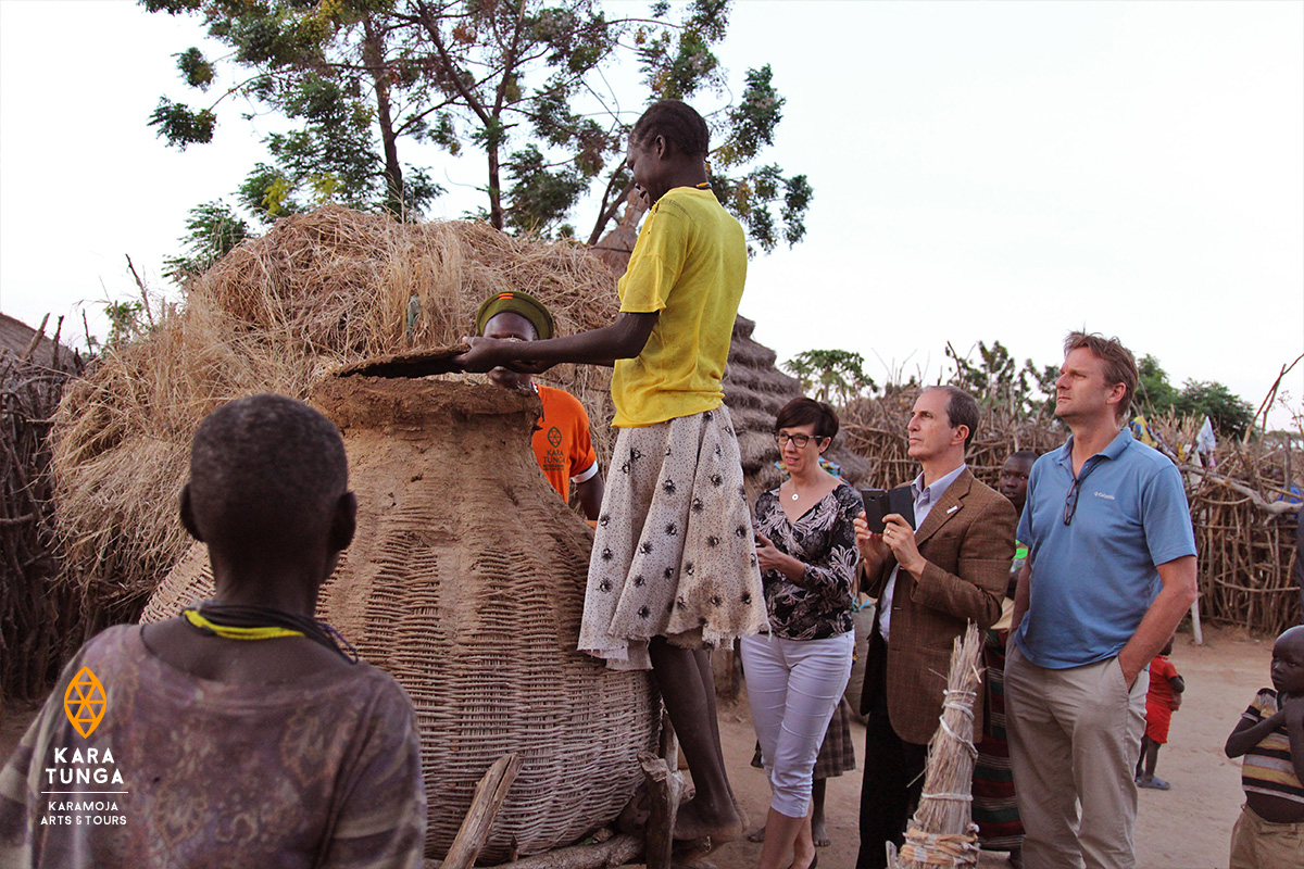 kara-tunga-karamoja-uganda-tour-travel-safari-ambassadors-eu-18