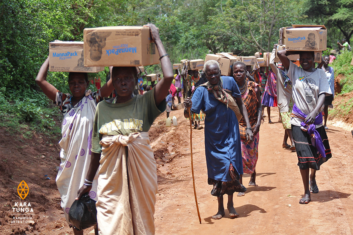 kara-tunga-karamoja-uganda-social-responsible-tours-travel-safari