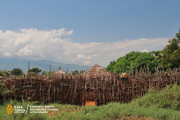 kara-tunga-matheniko-karamoja-uganda-village-cultural-tour-visit