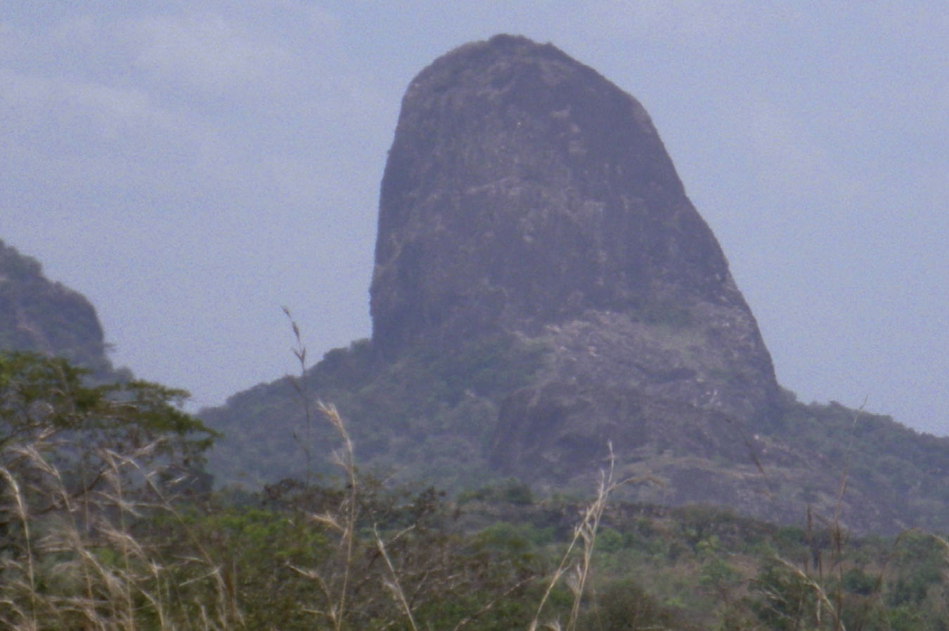 kara-tunga-abim-Rock-Climbing-Uganda-Granite-Ruoth-Amyel-1
