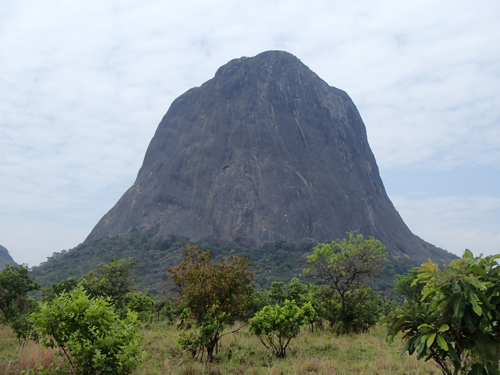kara-tunga-abim-Rock-Climbing-Uganda-Granite-Ruoth-Amyel-7