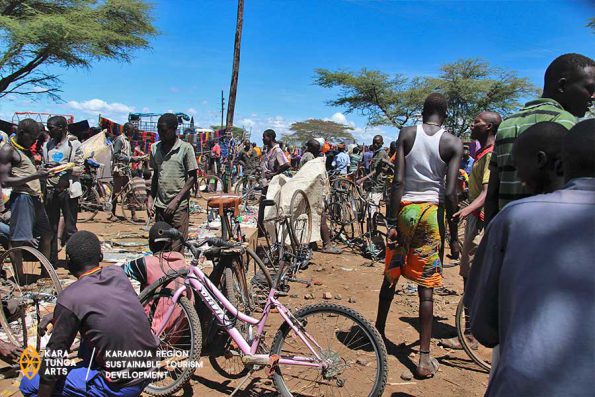 kara-tunga-karamoja-uganda-cattle-market-visit-cultural-tour-9