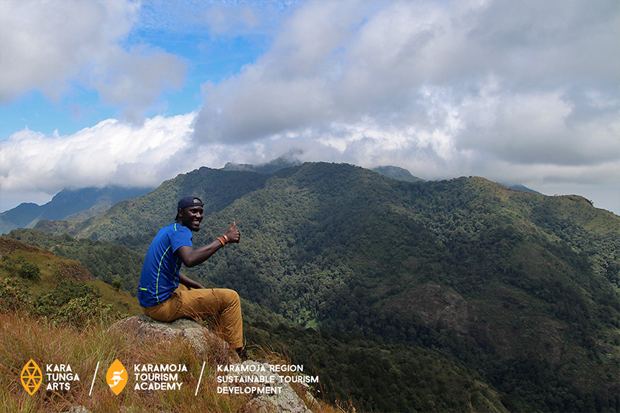 kara-tunga-karamoja-uganda-hiking-guiding-training-web-1