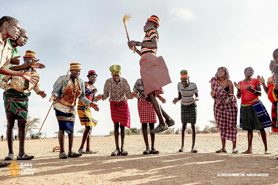 kara-tunga-karamoja-uganda-travel-news-tour-safari-village-cultural-5