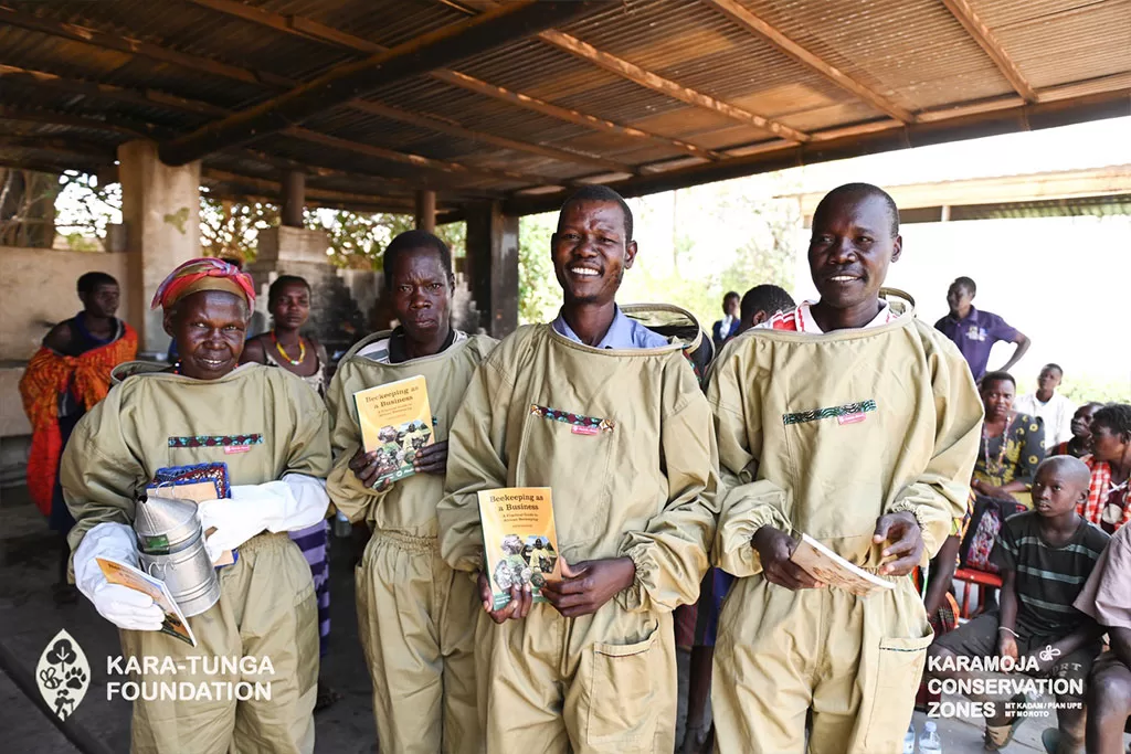 kara-tunga-foundation-malaika-honey-training-moroto-karamoja-uganda-2